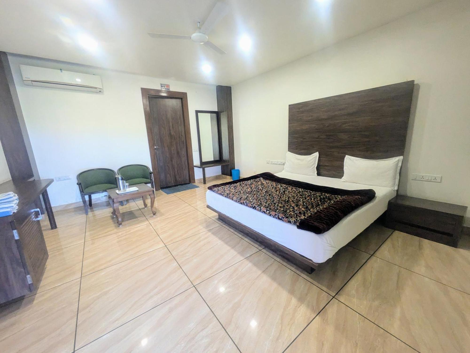 7Bhk Hill Villa مونت ابو المظهر الخارجي الصورة
